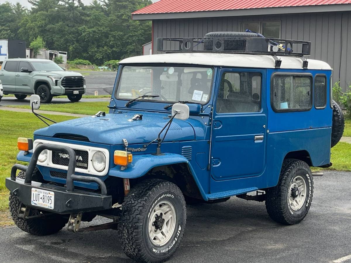 Toyota-Land-cruiser-landcruiser-diesel-1981-blue