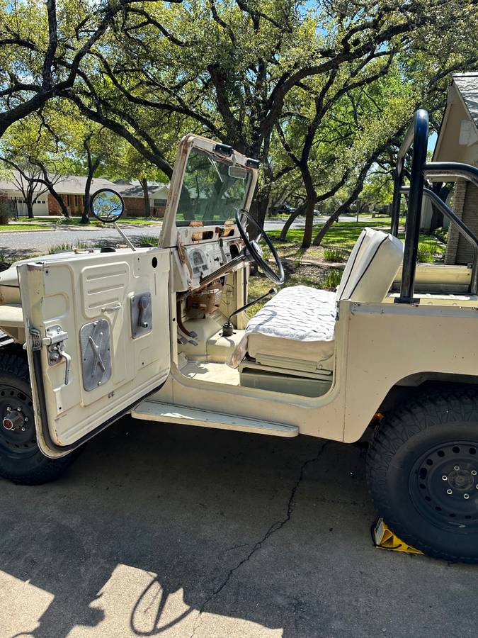 Toyota-Landcruiser-1965-2