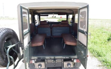 Toyota-Landcruiser-1982-green-13