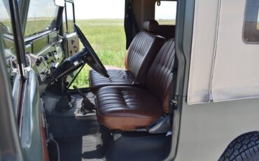 Toyota-Landcruiser-1982-green-18