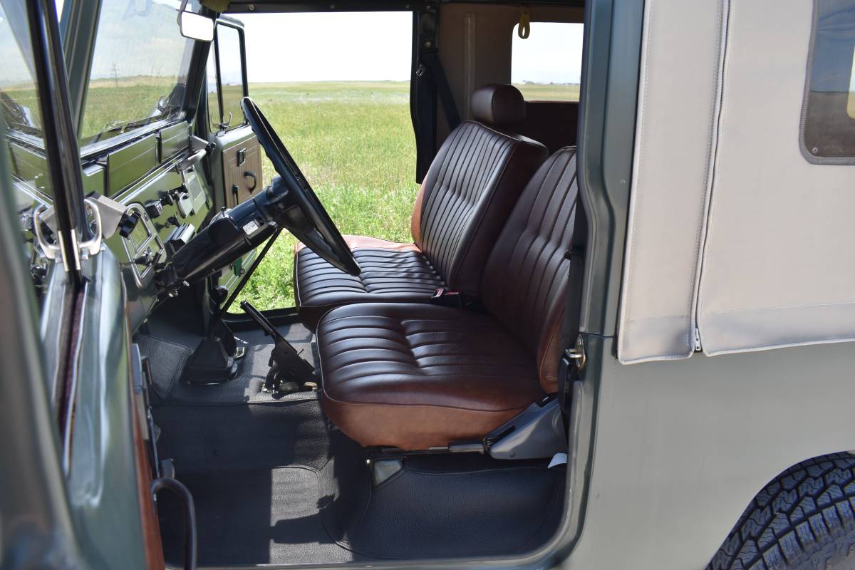Toyota-Landcruiser-1982-green-18