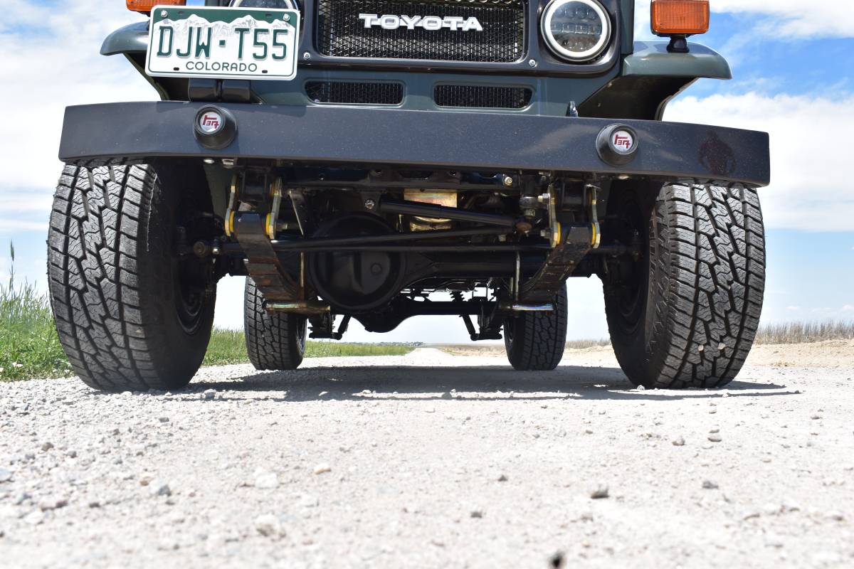 Toyota-Landcruiser-1982-green-9
