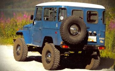 Toyota-Landcruiser-diesel-1980-blue-7