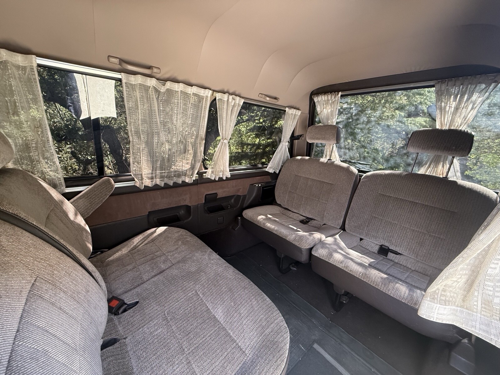 Toyota-Lite-Ace-1991-10