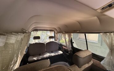 Toyota-Lite-Ace-1991-14