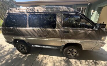 Toyota-Lite-Ace-1991-6