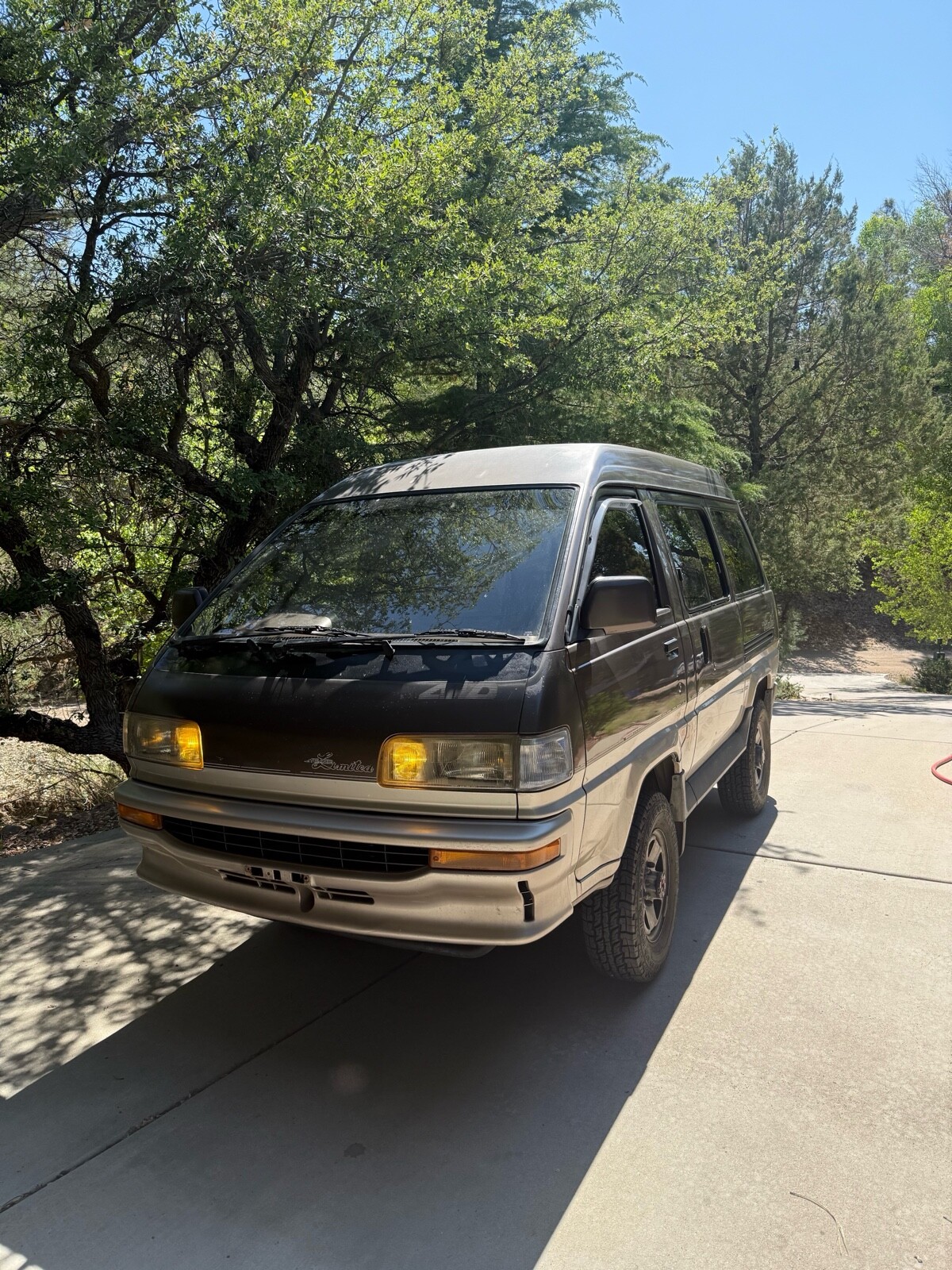Toyota-Lite-Ace-1991