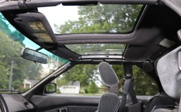 Toyota-MR2-1988-17