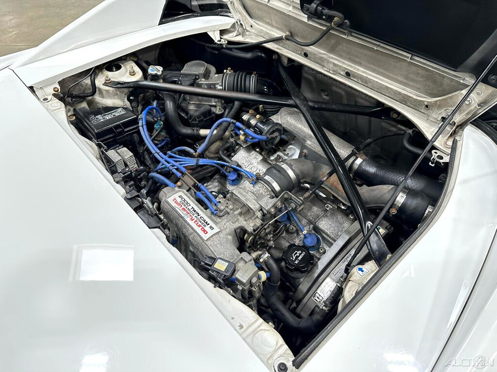 Toyota-MR2-1993-Coupe-19
