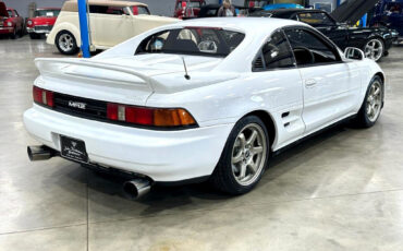 Toyota-MR2-1993-Coupe-7