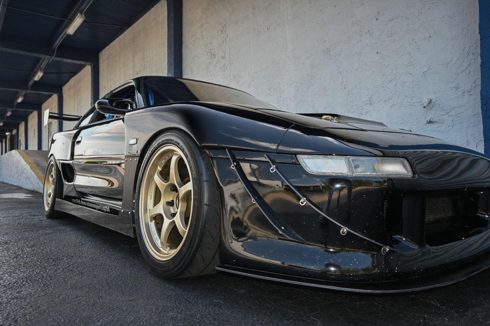 Toyota-MR2-1995-Coupe-17