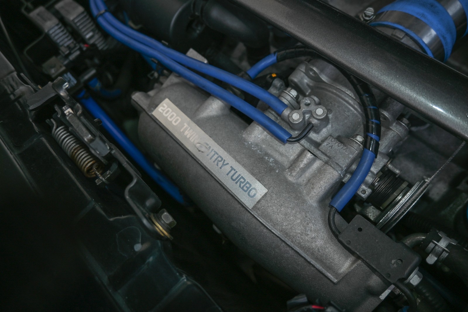 Toyota-MR2-1995-Coupe-20