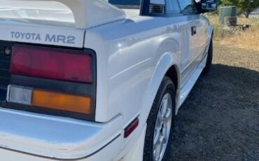 Toyota-Mr2-1986-White-1