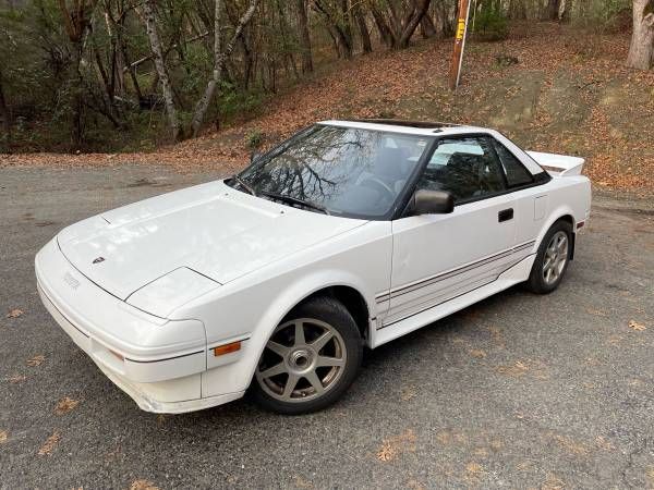 Toyota-Mr2-1986-White-17