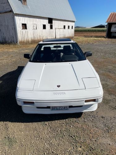 Toyota-Mr2-1986-White-3