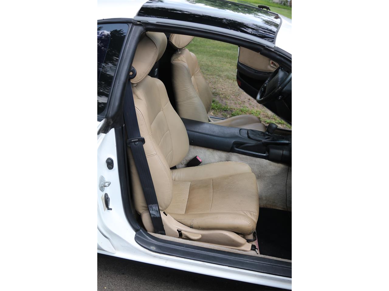 Toyota-Mr2-1993-White-Tan-4