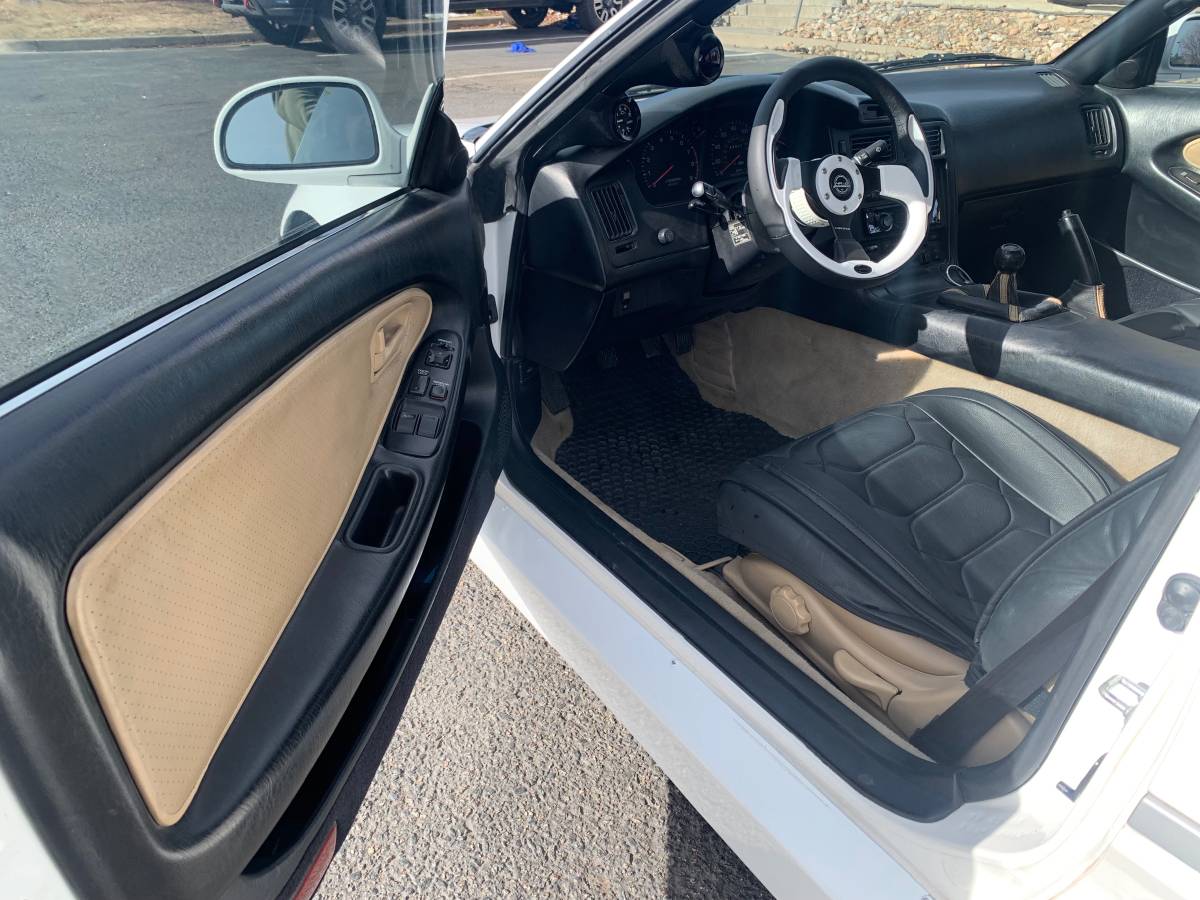 Toyota-Mr2-turbo-1993-white-13
