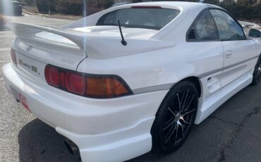 Toyota-Mr2-turbo-1993-white-2
