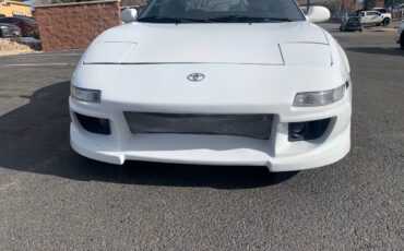 Toyota-Mr2-turbo-1993-white-5