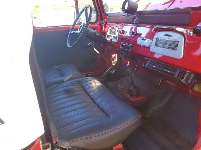 Toyota-Other-1960-Red-9