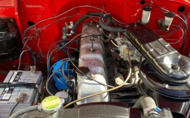 Toyota-Other-1972-Red-9