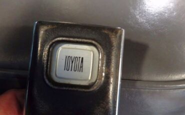 Toyota-Other-1976-Blue-Gray-8