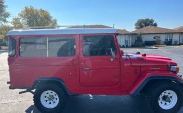 Toyota-Other-1981-Red-Black-13