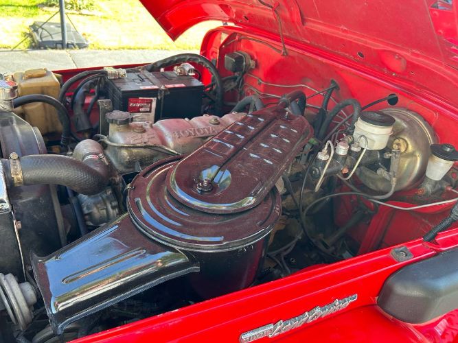 Toyota-Other-1981-Red-Black-7