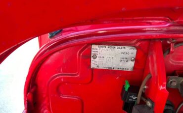 Toyota-Other-1981-Red-Black-9
