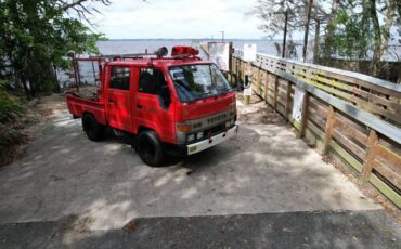 Toyota-Other-1987-Red-24