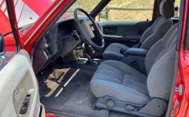 Toyota-Other-1988-Red-18