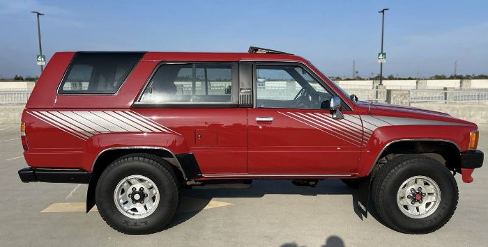 Toyota-Other-1988-Red-20