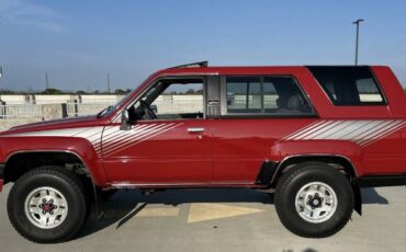 Toyota-Other-1988-Red-21