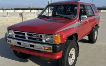 Toyota-Other-1988-Red-22