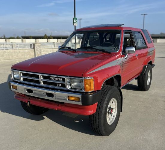 Toyota-Other-1988-Red-22