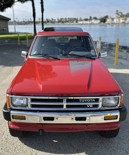 Toyota-Other-1988-Red-23