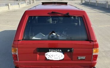 Toyota-Other-1988-Red-3