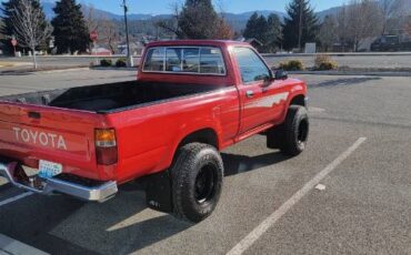 Toyota-Other-1992-Red-11