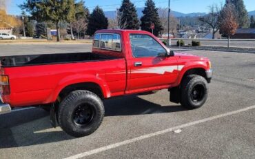 Toyota-Other-1992-Red-12