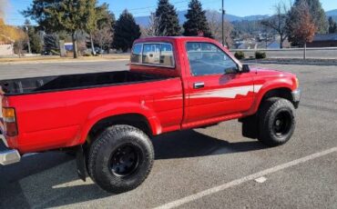 Toyota-Other-1992-Red-13