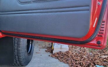 Toyota-Other-1992-Red-2