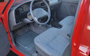 Toyota-Other-1992-Red-5