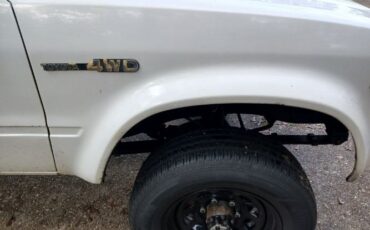 Toyota-Pickup-1980-16
