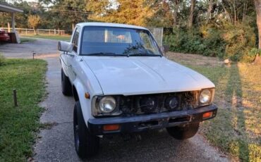 Toyota-Pickup-1980