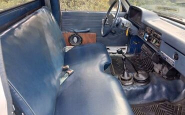 Toyota-Pickup-1980-9