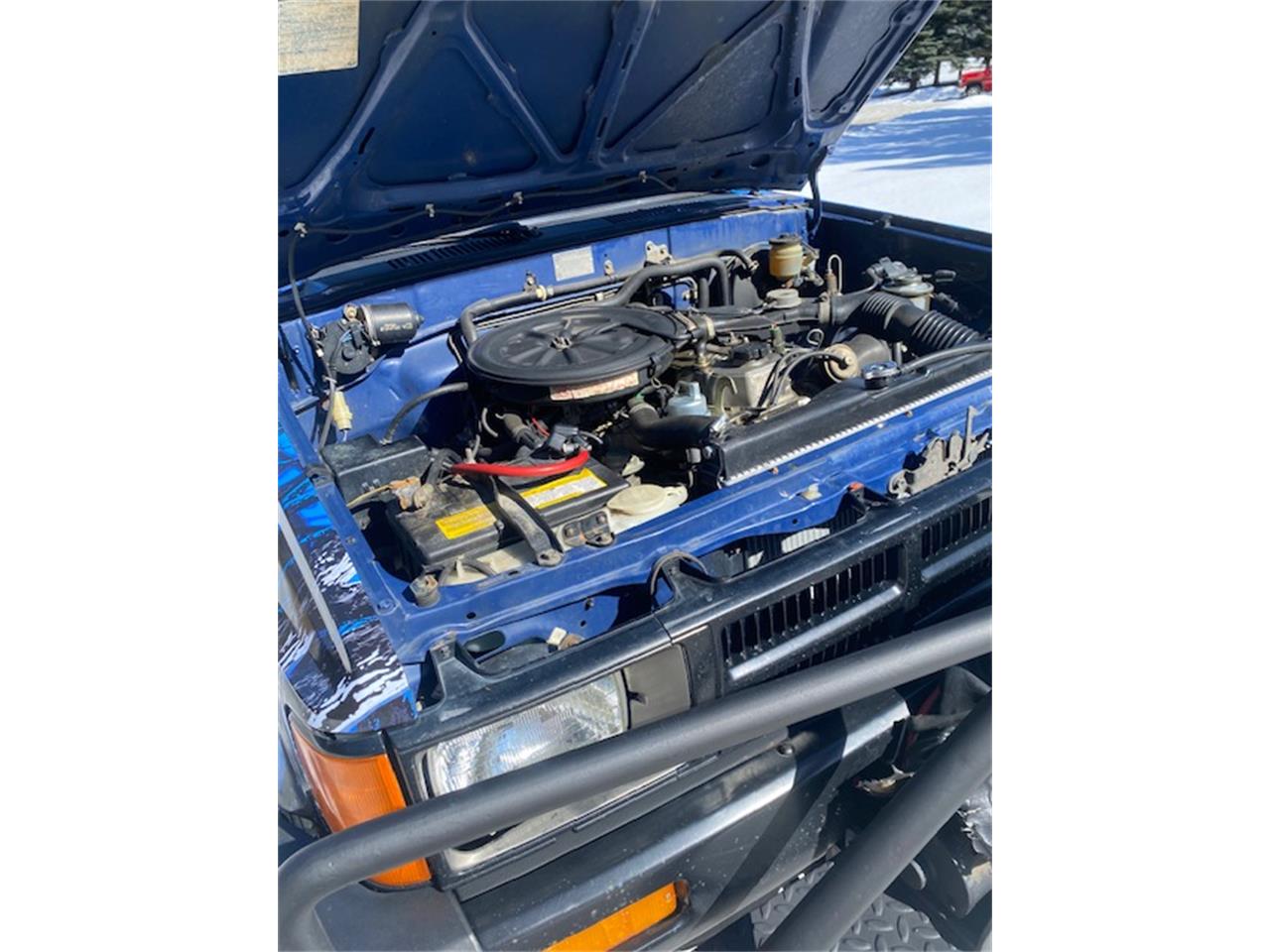 Toyota-Pickup-1985-Custom-wrap-blue-Blue-1