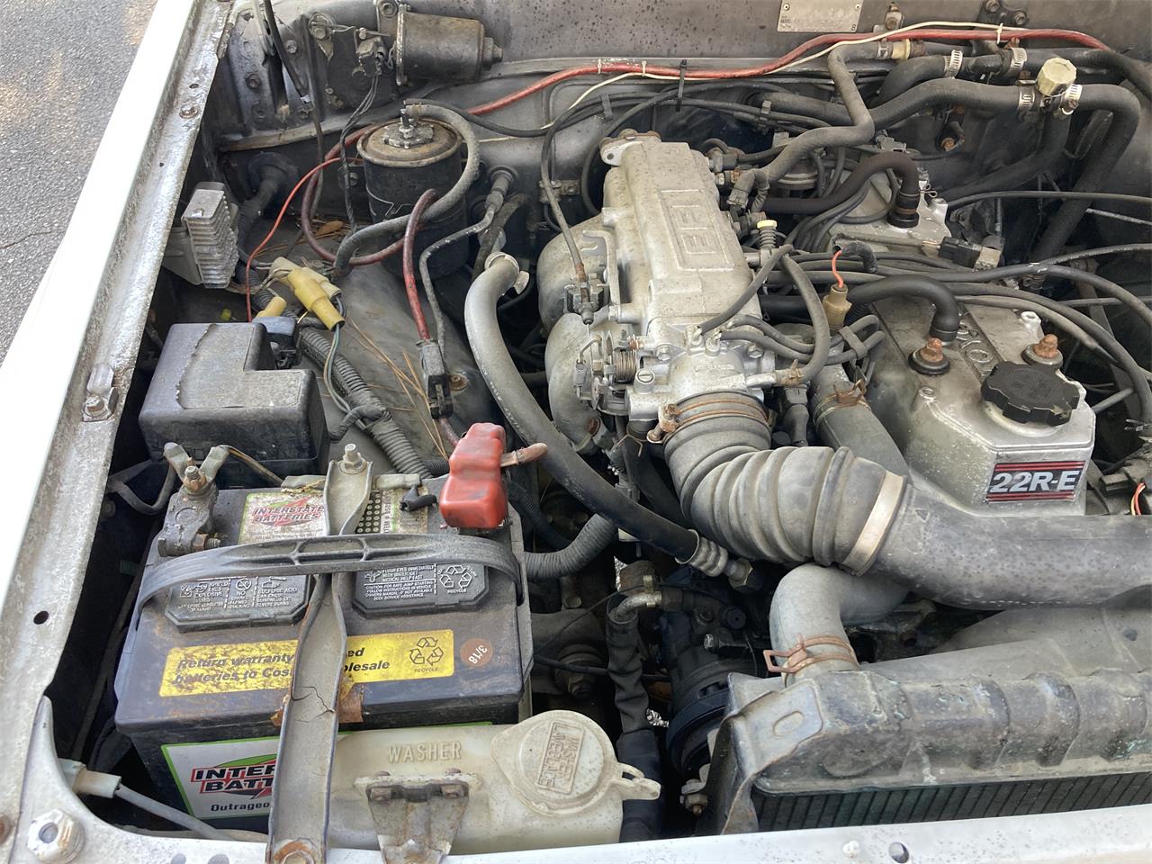 Toyota-Pickup-1987-Black-amp-White-Grey-61