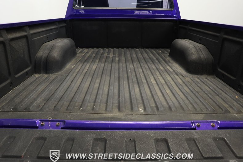 Toyota-Pickup-1987-Purple-Gray-17