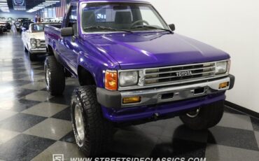 Toyota-Pickup-1987-Purple-Gray-26