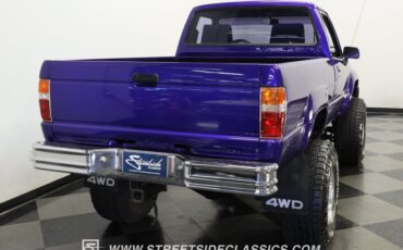 Toyota-Pickup-1987-Purple-Gray-27